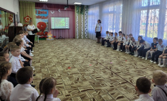 В детском саду прошел праздник "День Победы" В детском саду прошел праздник "День Победы".